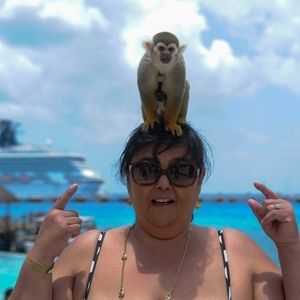 Meet your Posher, Rita